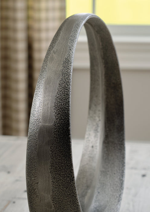 Ryandale Sculpture (Set of 2)