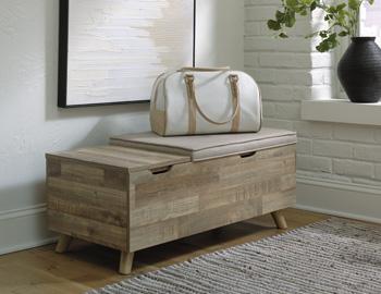 Gerdanet Storage Bench