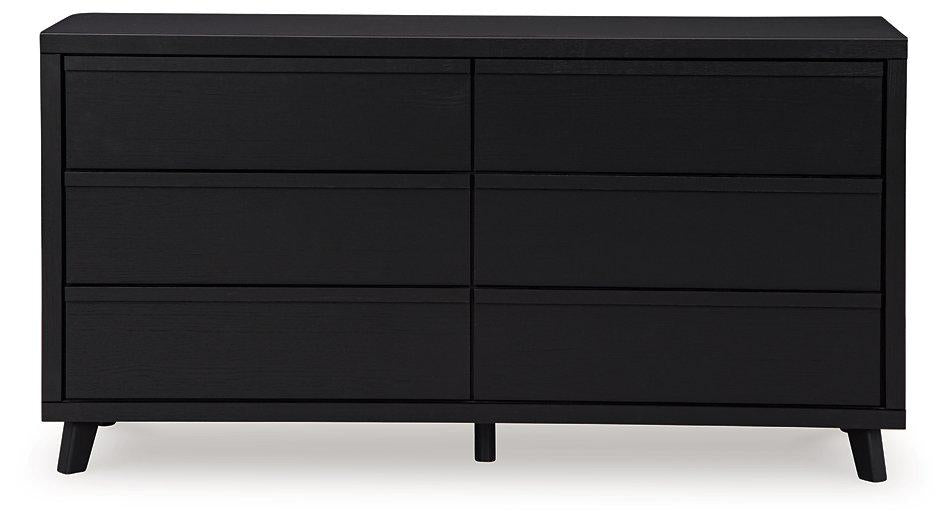 Danziar Dresser