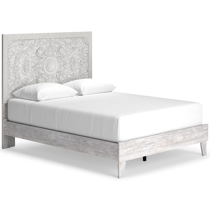 Paxberry Panel Bed
