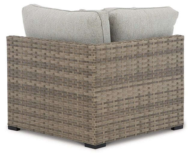 Calworth 4-Piece Outdoor Sectional
