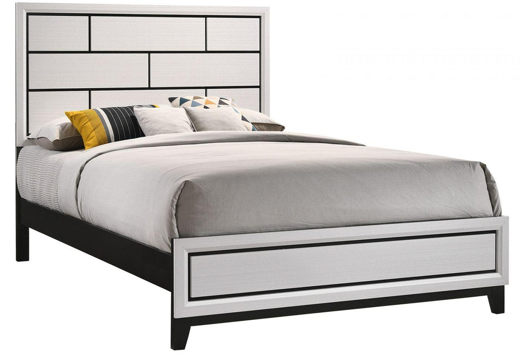 Crown Mark Akerson Queen Panel Bed in Chalk B4610-Q image